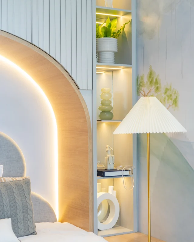 “Cada infância é única. ✨
Esse quarto foi criado para um menino entre 7 e 9 anos, apaixonado por esportes e leitura, e cheio de imaginação. 🌟
Com elementos que trazem o céu, a chuva de prata e a energia das serras do oeste baiano, criamos um ambiente mágico que celebra o poder de sonhar e crescer. 🏞️
Porque mais do que um quarto, este é um espaço onde histórias ganham vida. 💭

#ArquiteturaComAlma #DecoraçãoInfantil #DesignQueInspira #SonhosQueSeTransformam #QuartoInfantil #ChuvaDePrata #CéuDeNuvens #OesteBaiano #DecoraçãoComSignificado #ArquitetaDeInteriores #EstilosDeVida #InspiraçãoInfantil #ProjetoPersonalizado #DesignAutêntico #InfânciaComEstilo #BarreirasBA #InterioresQueEncantam #TransformeSuaCasa